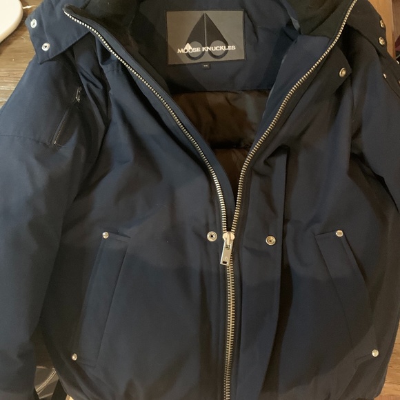 BNWOT Men's Moose Knuckles Bomber - Size Medium - Picture 4 of 4